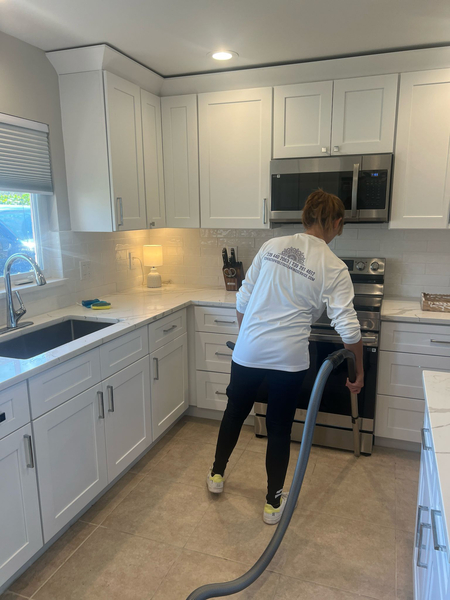 Cover photo of Violet's Cleaning Service of Tallahassee